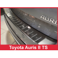 Ochranná lišta hrany kufru Toyota Auris II Combi Touring Sports 2013-2015 2/35752