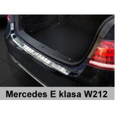 Ochranná lišta hrany kufru Mercedes Benz E W212 Sedan Facelift (2013 - 2016) 2/35827