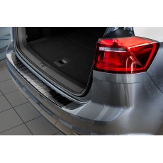 Ochranná lišta hrany kufru Volkswagen Golf Sportsvan 2014-> černá 2/45031